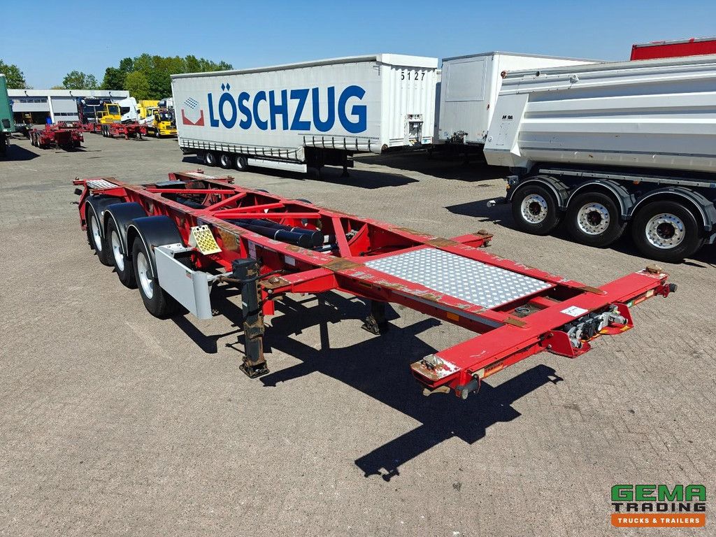Van Hool A3C002 20 30FT TANK/SWAP - 3620KG - ADR - BPW Assen Disc - Alcoa's - Tires 80%