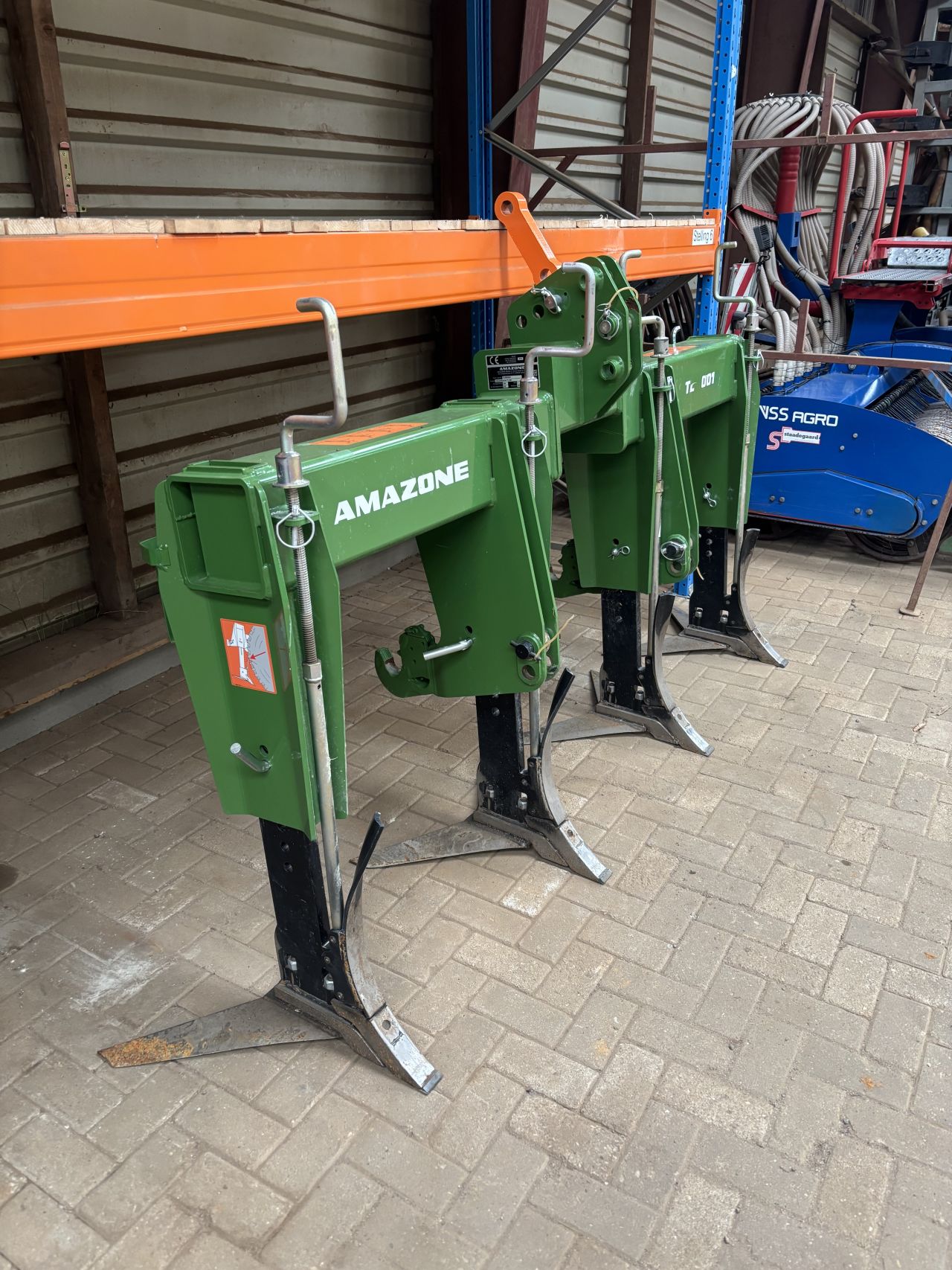 Amazone voorzetwoeler TL 3001 bouwjaar 2019