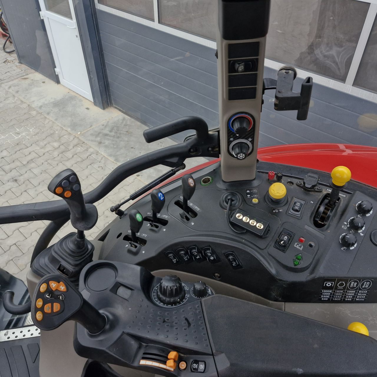 Case luxxum 100