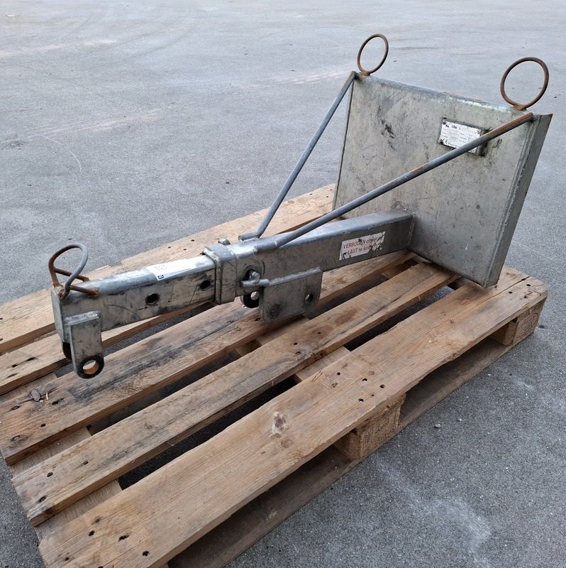 De Schans / Knikmops hydraulische bandenklem jib en rotator