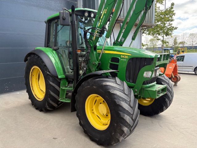 John deere 6430