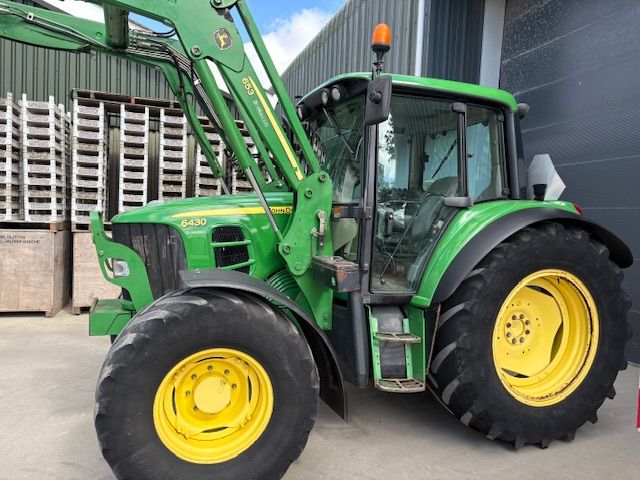 John deere 6430