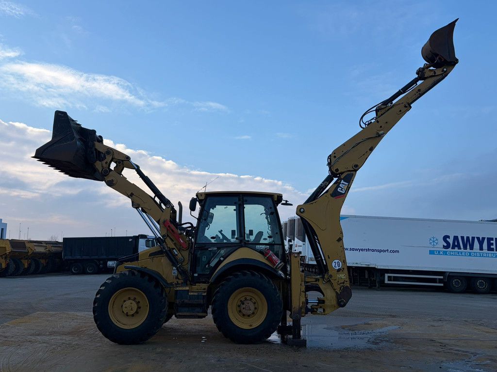 Caterpillar 444F