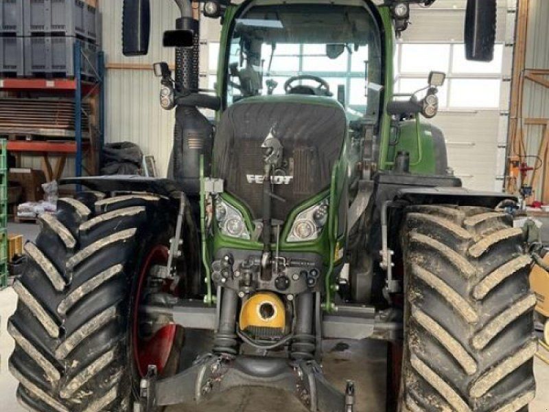 Fendt 718 Vario