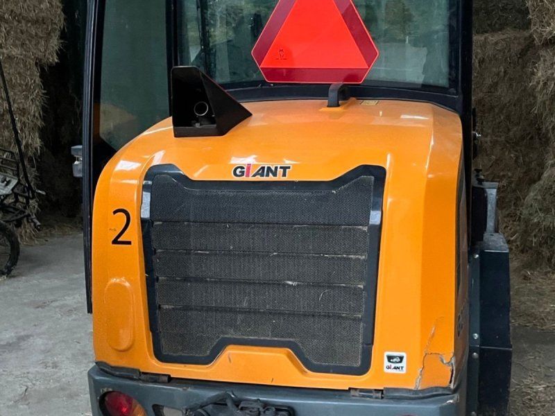 Giant G2700 HD PLUS