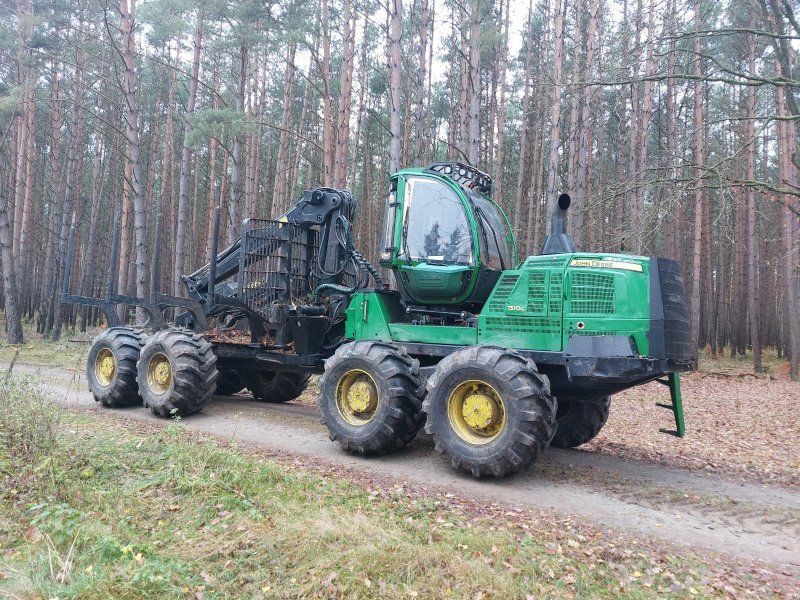 John Deere 1910G