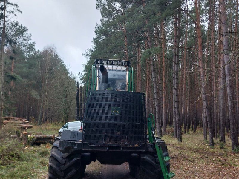 John Deere 1910G