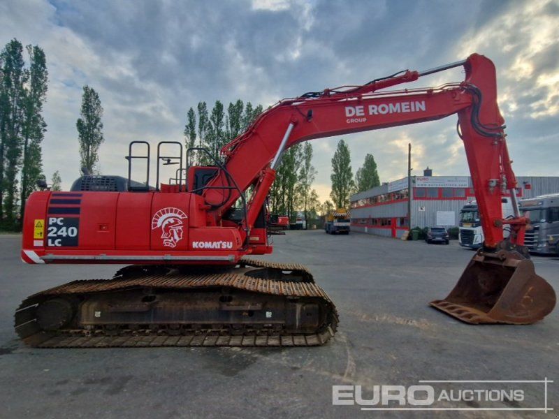 Komatsu PC240LC-10