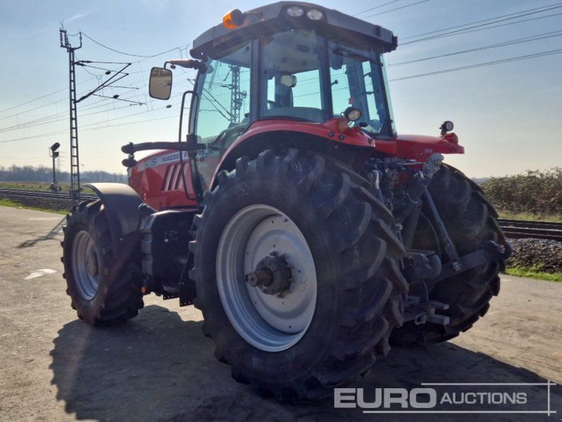 Massey Ferguson 7724S