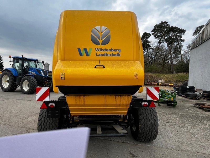 New Holland Roll-Belt 180