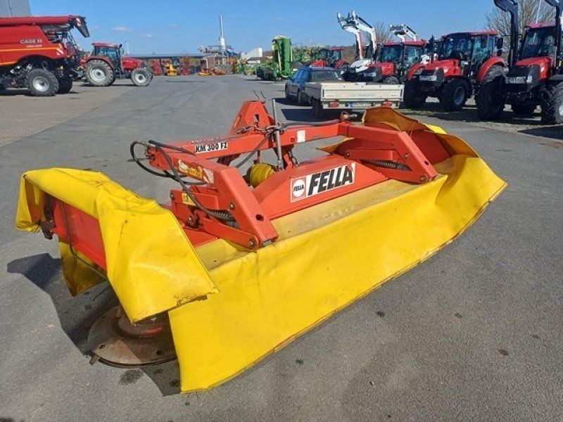 Fella KM 300 FZ