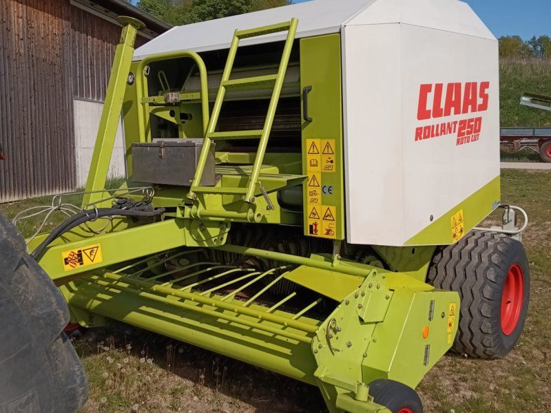 Claas Rollant 250 RC