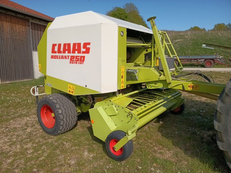 Claas Rollant 250 RC
