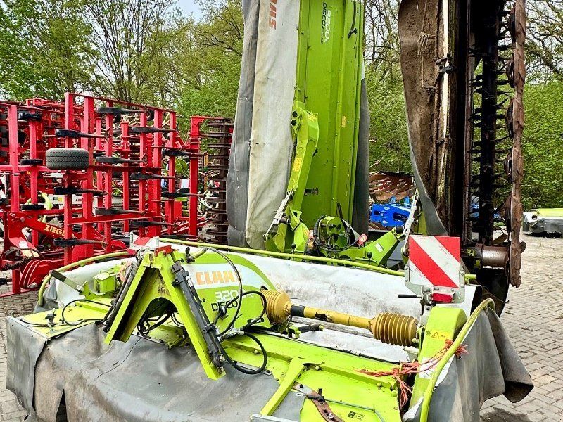 Claas Disco 9200C Contour + Disco 3200 FC Profil reparaturbedürftig