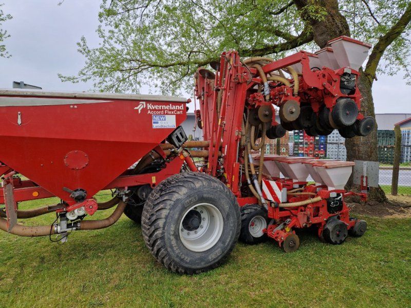 Kverneland tima 6m PH e-drive II mit FlexCart
