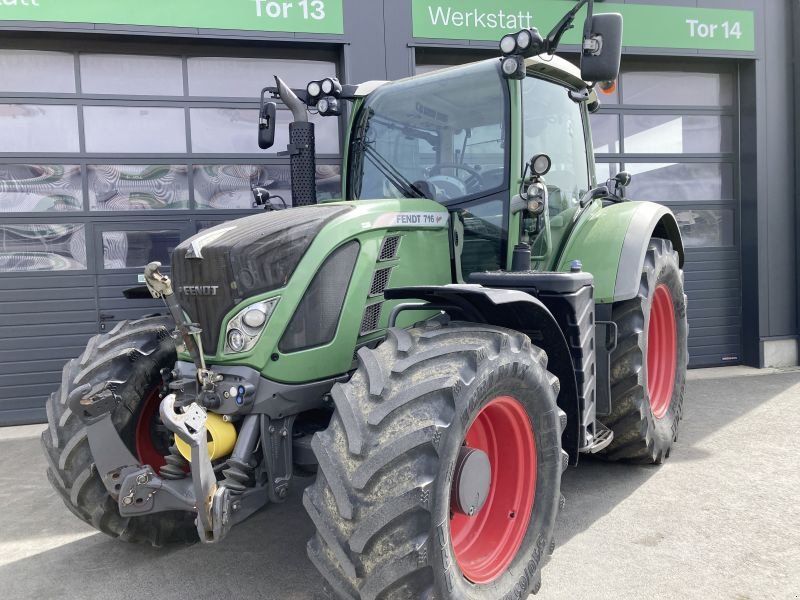 Fendt 716 SCR PROFI
