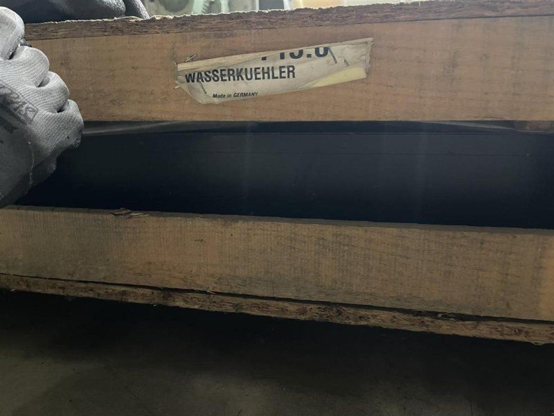 Claas Wasserkühler 0657 715.0