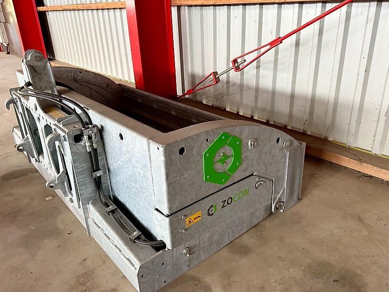 ZOCON HKB 250 Hochkippschaufel am Lager (weitere Infos und Preise si