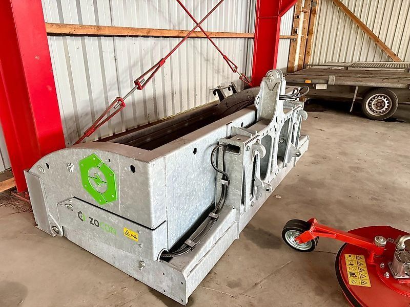 ZOCON HKB 250 Hochkippschaufel am Lager (weitere Infos und Preise si