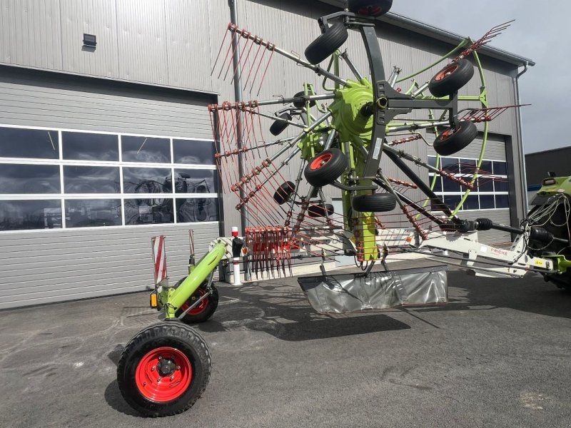 Claas Liner 2700