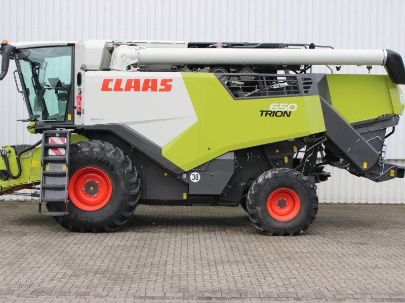 Claas Trion 650