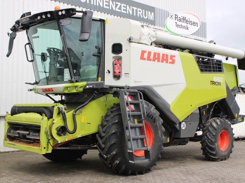 Claas Trion 650