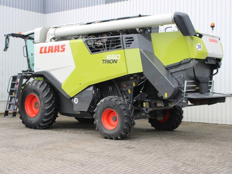 Claas Trion 650