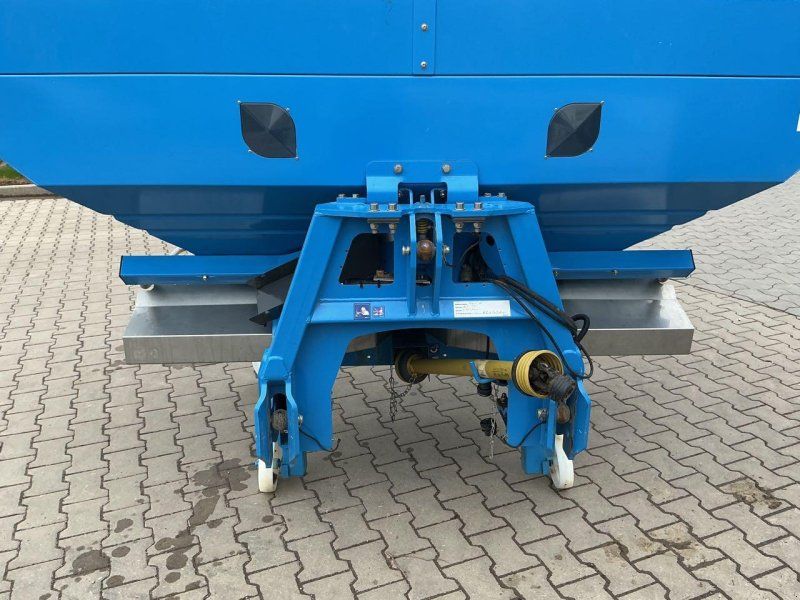 Lemken Tauri 12/3000