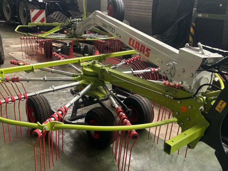 Claas Liner 700