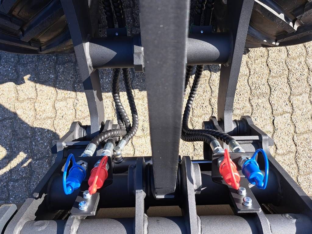 Eurotrac W12 MS