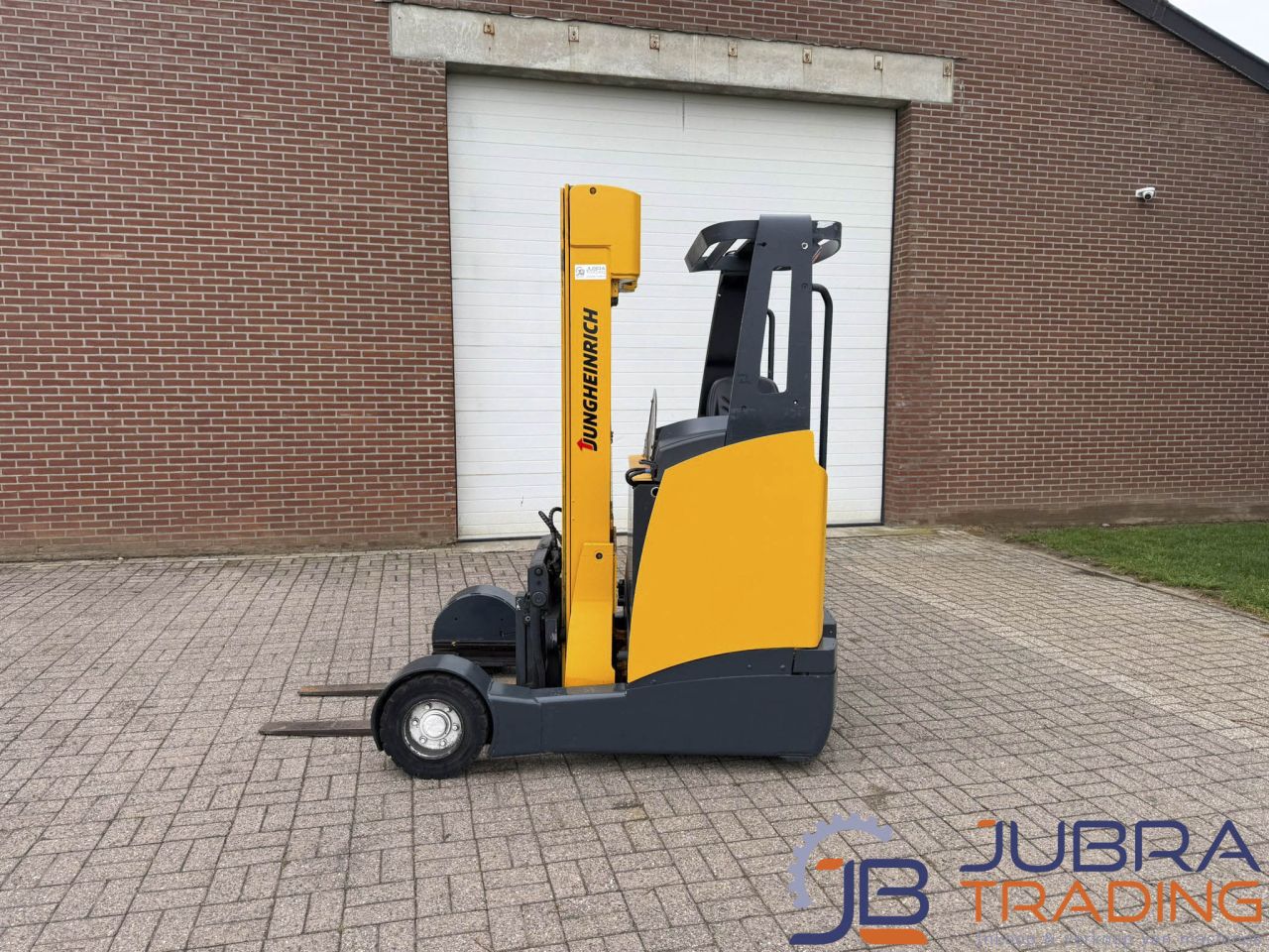 Jungheinrich ETVC16 Elektrischer Schubmaststapler | 2011 | 1.6T