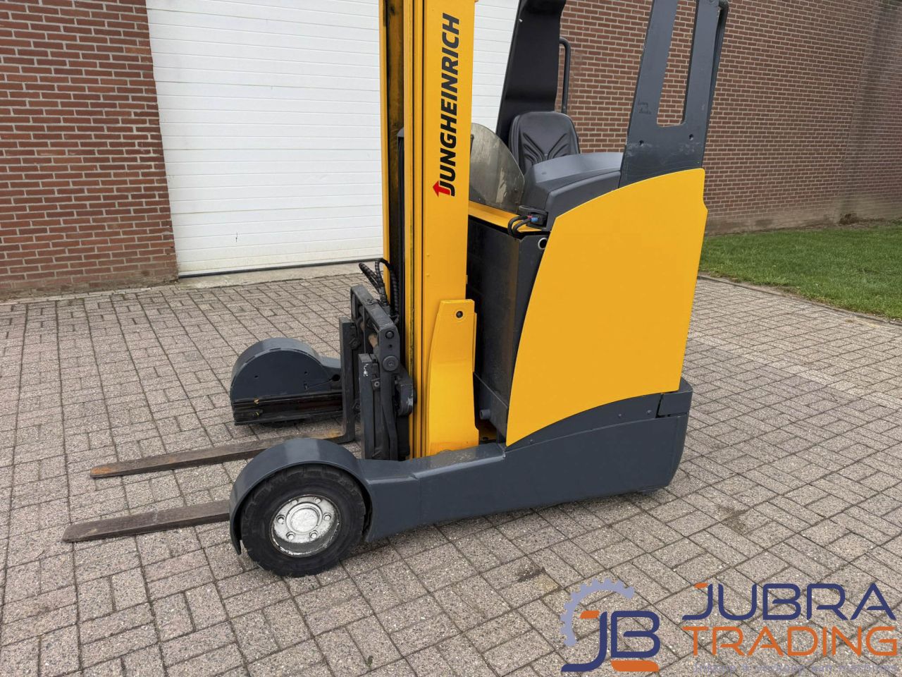 Jungheinrich ETVC16 Elektrischer Schubmaststapler | 2011 | 1.6T