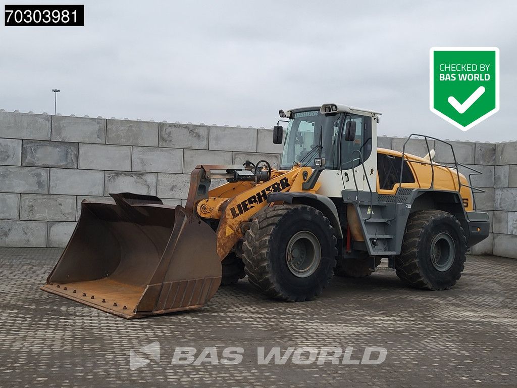 Liebherr L576