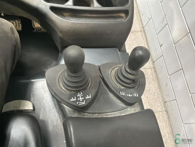 Forklifts Electric Linde E20PHL EVO 2011
