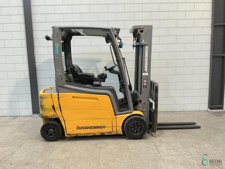Gabelstapler Elektrisch Jungheinrich EFG 320 2019