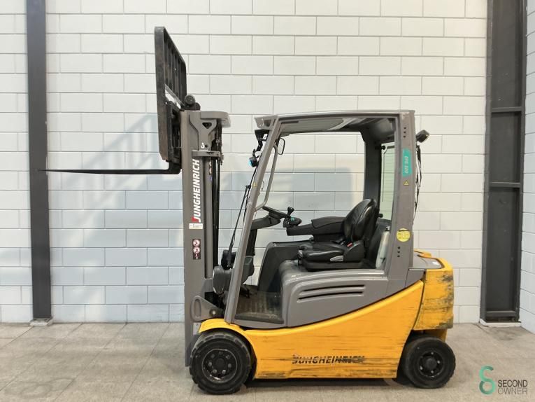 Gabelstapler Elektrisch Jungheinrich EFG 320 2019