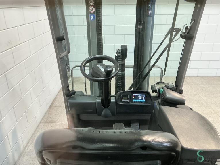 Gabelstapler Elektrisch Jungheinrich EFG 320 2019