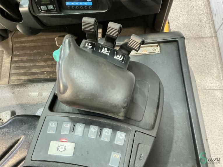 Gabelstapler Elektrisch Jungheinrich EFG 320 2019