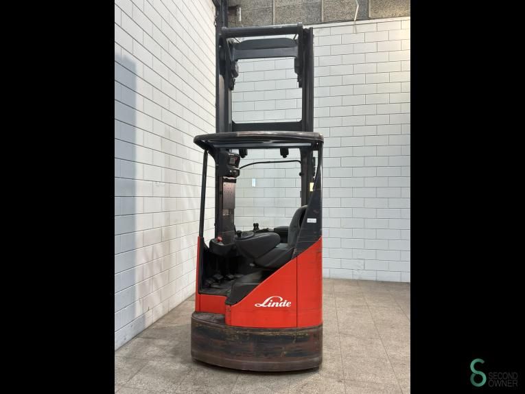 Reachtrucks Electric Linde R14X-03 2012
