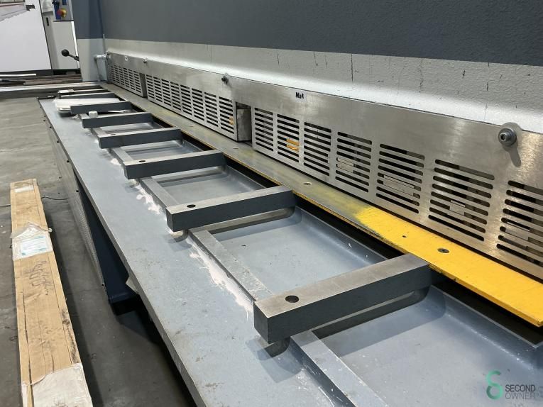 Blechscheren HACO HSL3006, 3000x6mm 2011