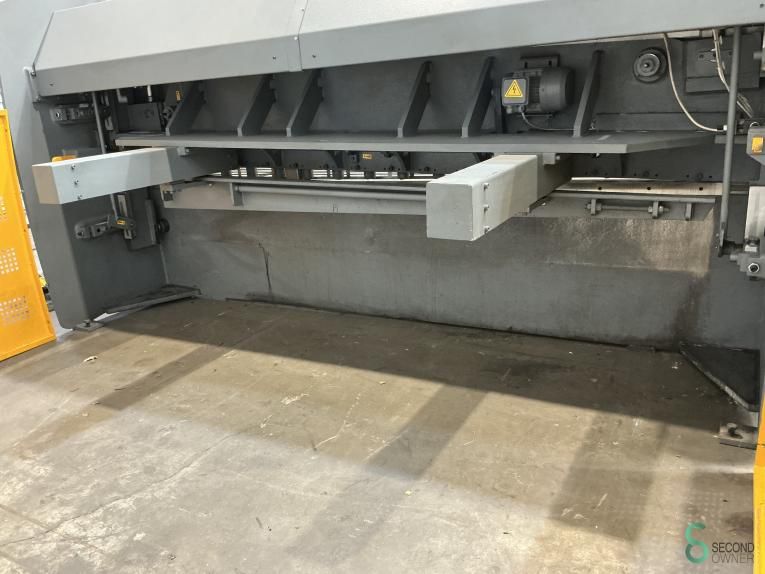 Blechscheren HACO HSL3006, 3000x6mm 2011