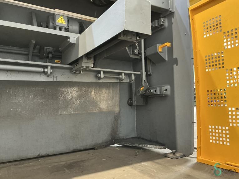 Blechscheren HACO HSL3006, 3000x6mm 2011