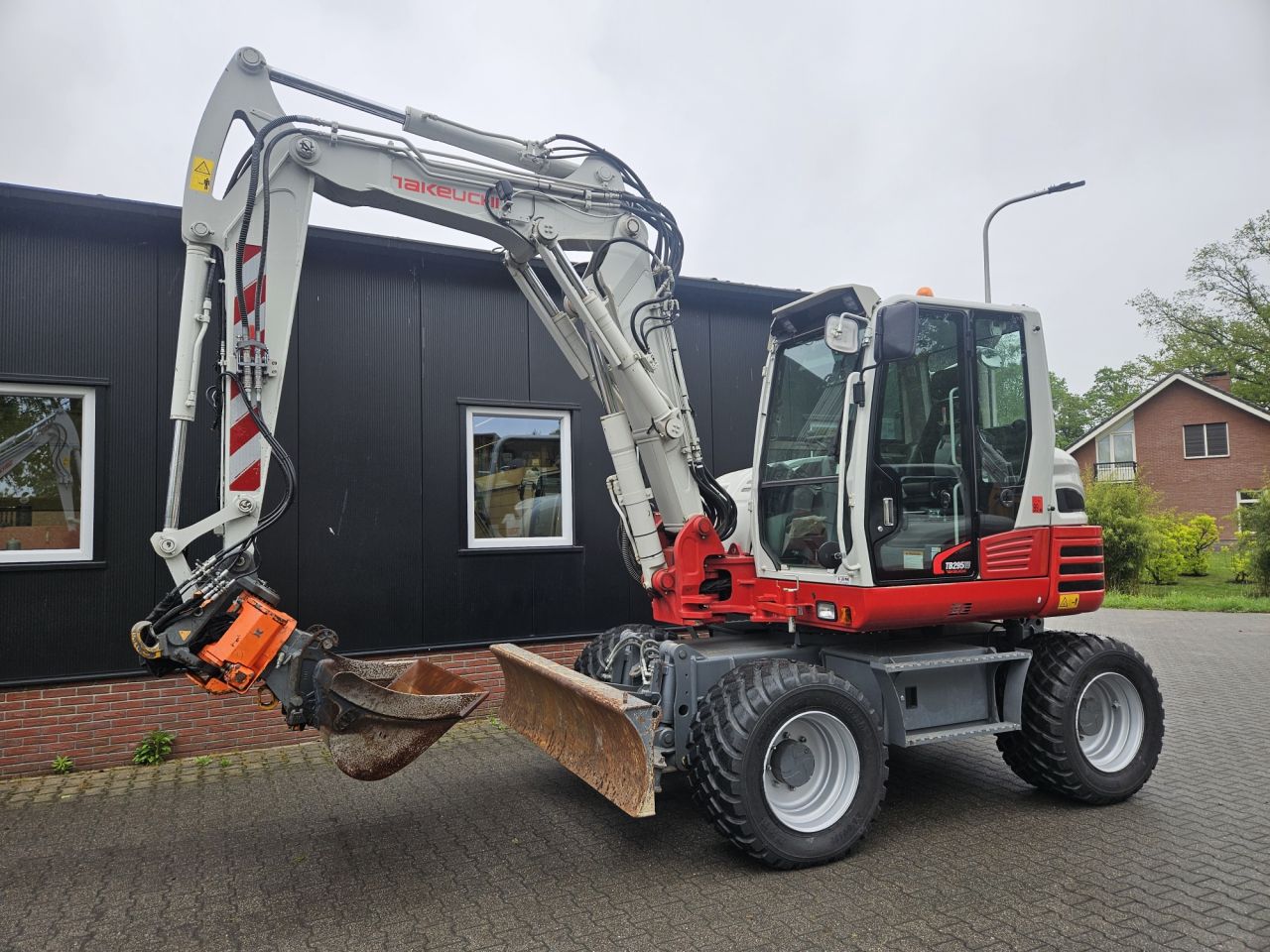 Takeuchi TB295W