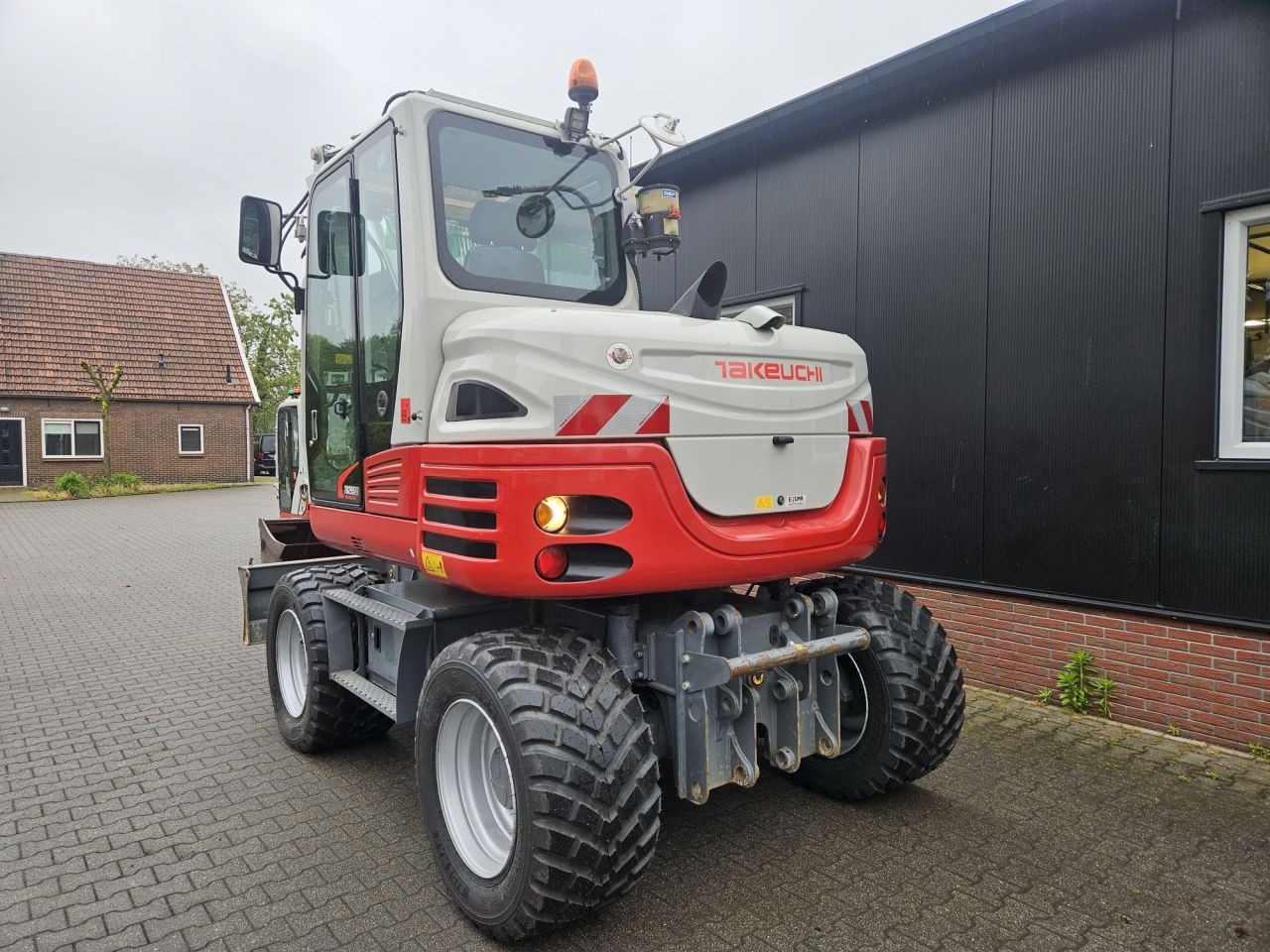 Takeuchi TB295W