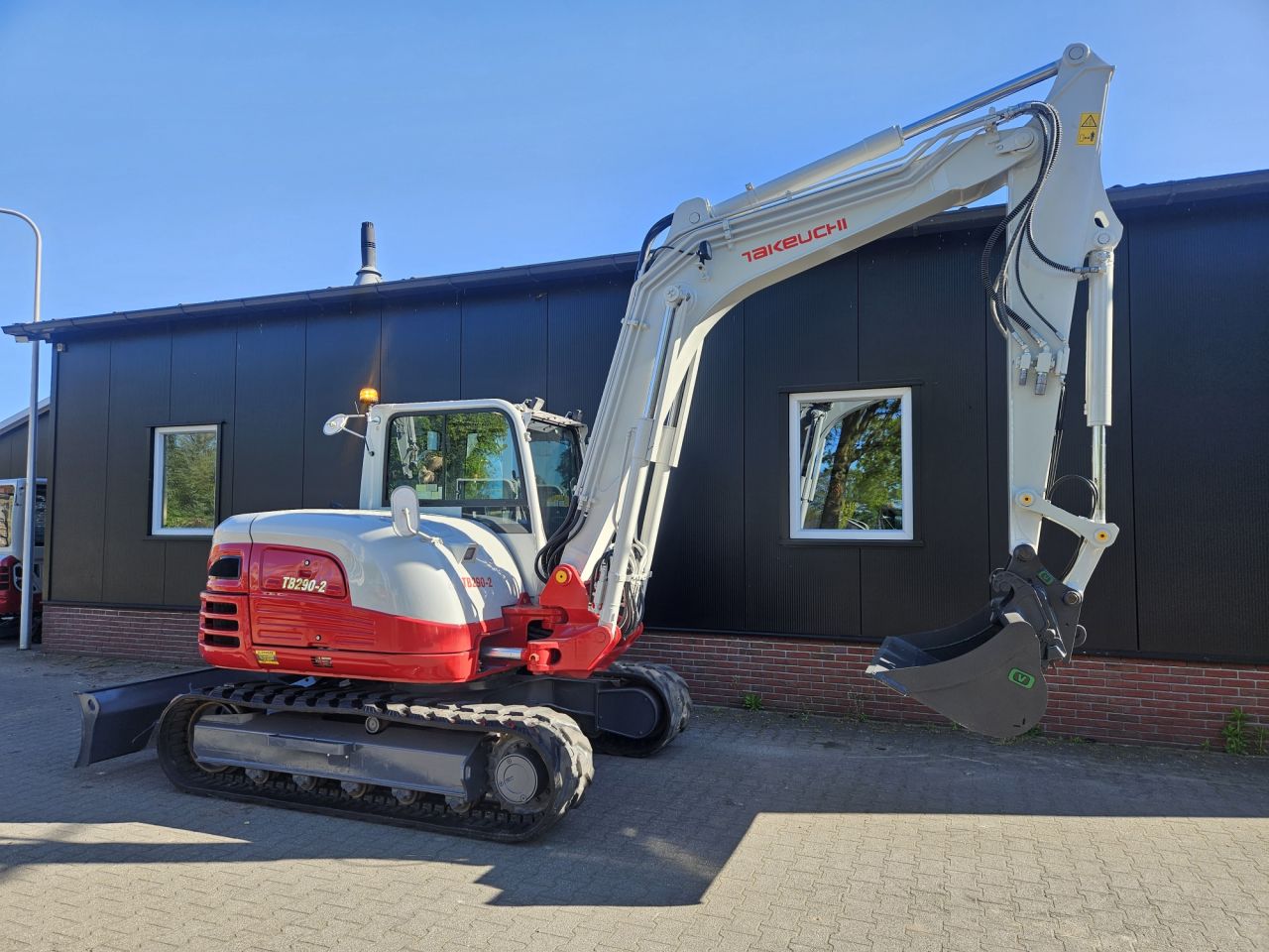 Takeuchi TB290-2 Stage V