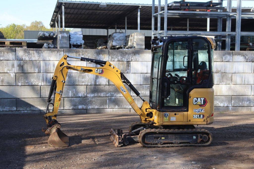 Raupenbagger Caterpillar 301.8 Diesel