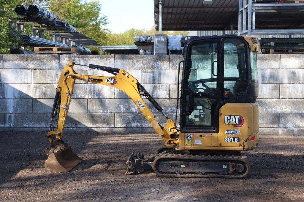 Raupenbagger Caterpillar 301.8 Diesel