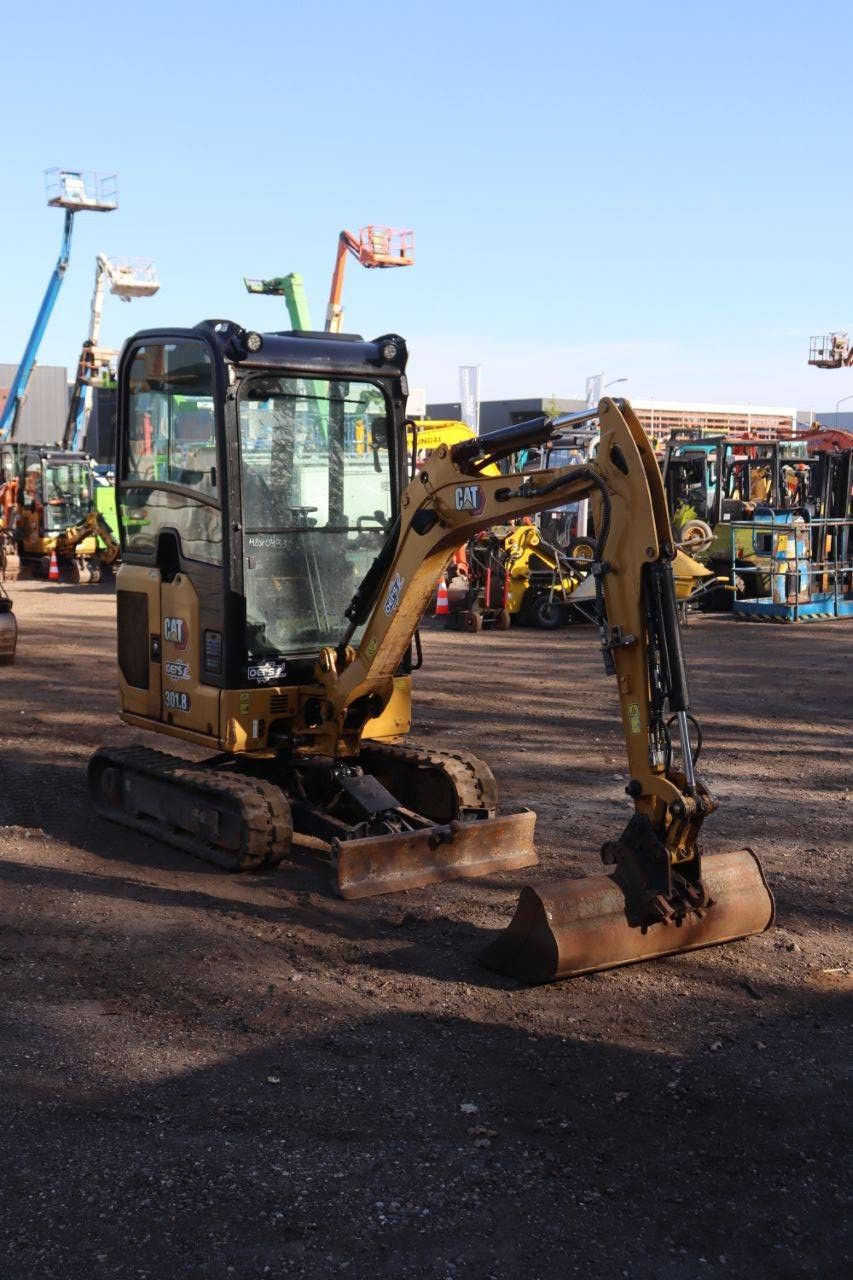 Raupenbagger Caterpillar 301.8 Diesel