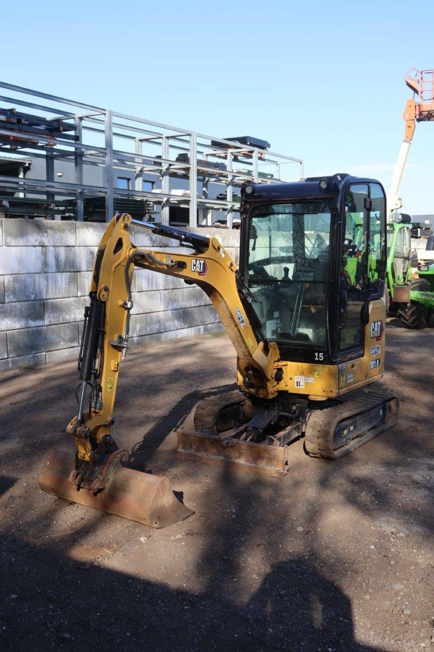 Raupenbagger Caterpillar 301.8 Diesel
