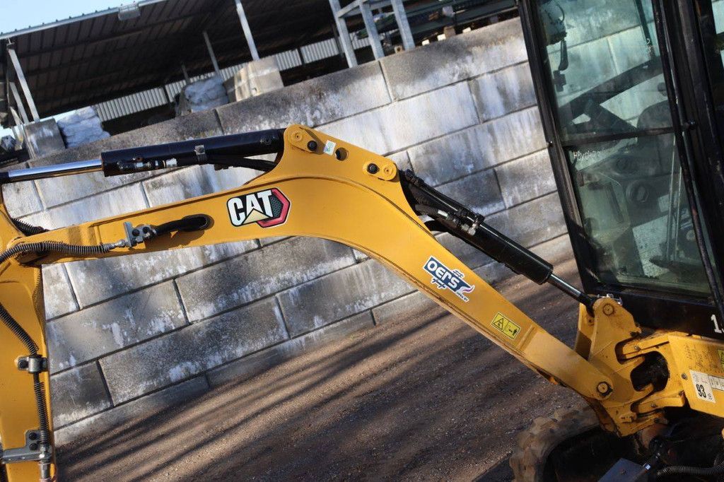Raupenbagger Caterpillar 301.8 Diesel